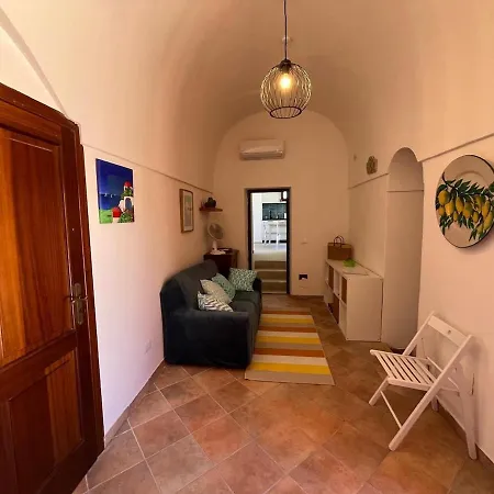 Dom wakacyjny Dammuso Rosa